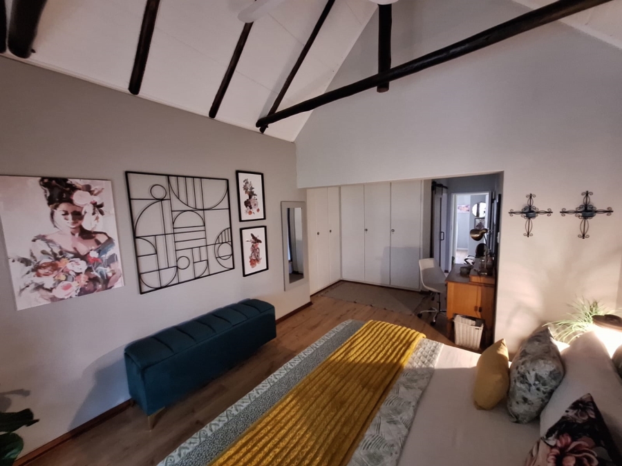 4 Bedroom Property for Sale in Eldoraigne Gauteng