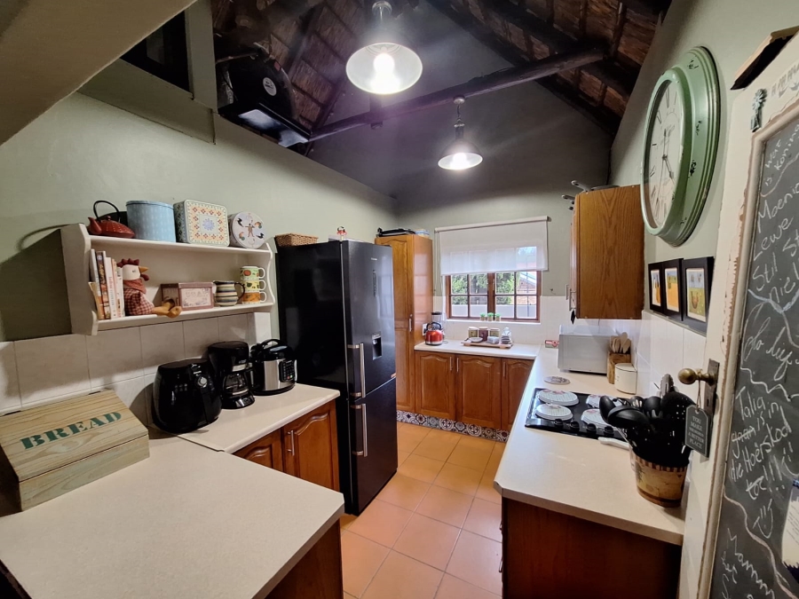 4 Bedroom Property for Sale in Eldoraigne Gauteng