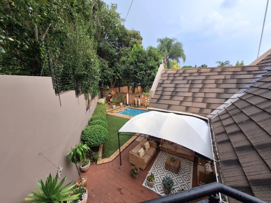 4 Bedroom Property for Sale in Eldoraigne Gauteng