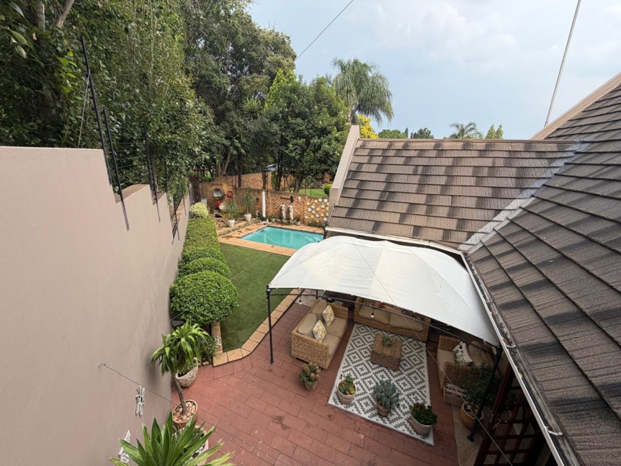 4 Bedroom Property for Sale in Eldoraigne Gauteng