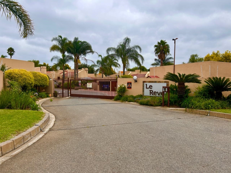 To Let 3 Bedroom Property for Rent in Sunninghill Gauteng