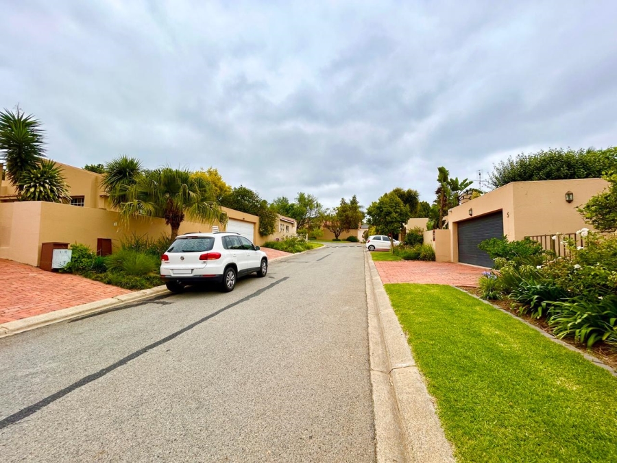 To Let 3 Bedroom Property for Rent in Sunninghill Gauteng