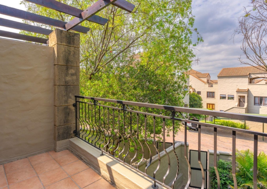 2 Bedroom Property for Sale in Paulshof Gauteng