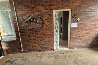 2 Bedroom Property for Sale in Tileba Gauteng