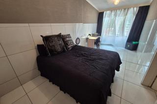 2 Bedroom Property for Sale in Tileba Gauteng