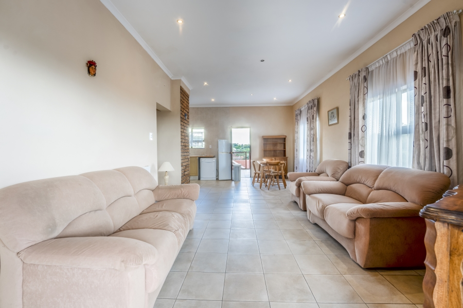 7 Bedroom Property for Sale in Constantia Kloof Gauteng