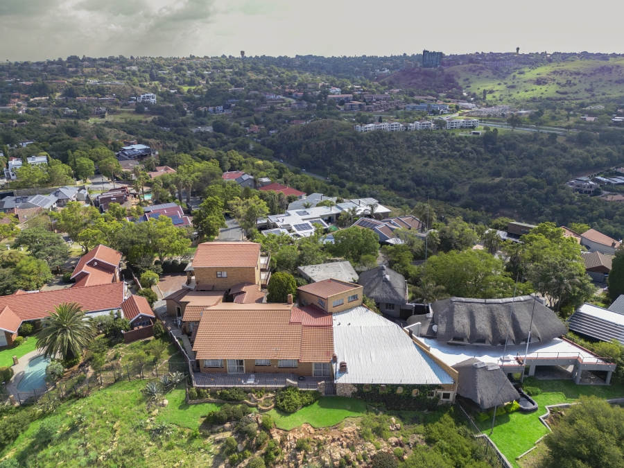 7 Bedroom Property for Sale in Constantia Kloof Gauteng