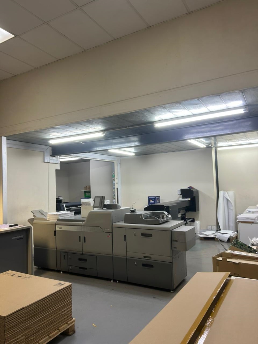 To Let commercial Property for Rent in Longmeadow Gauteng