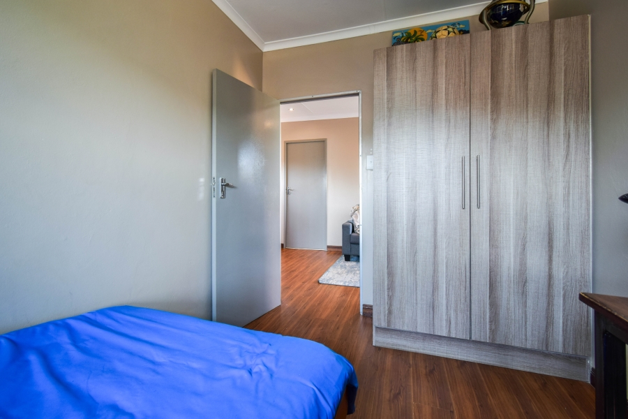 5 Bedroom Property for Sale in Garsfontein Gauteng