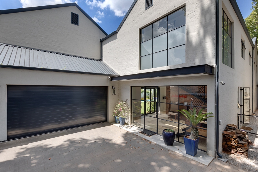 5 Bedroom Property for Sale in Parktown North Gauteng