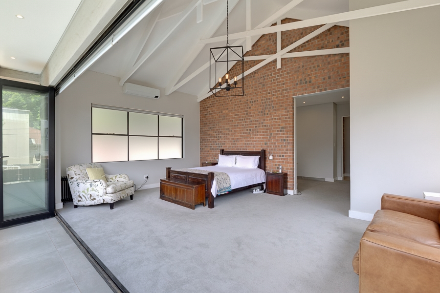 5 Bedroom Property for Sale in Parktown North Gauteng