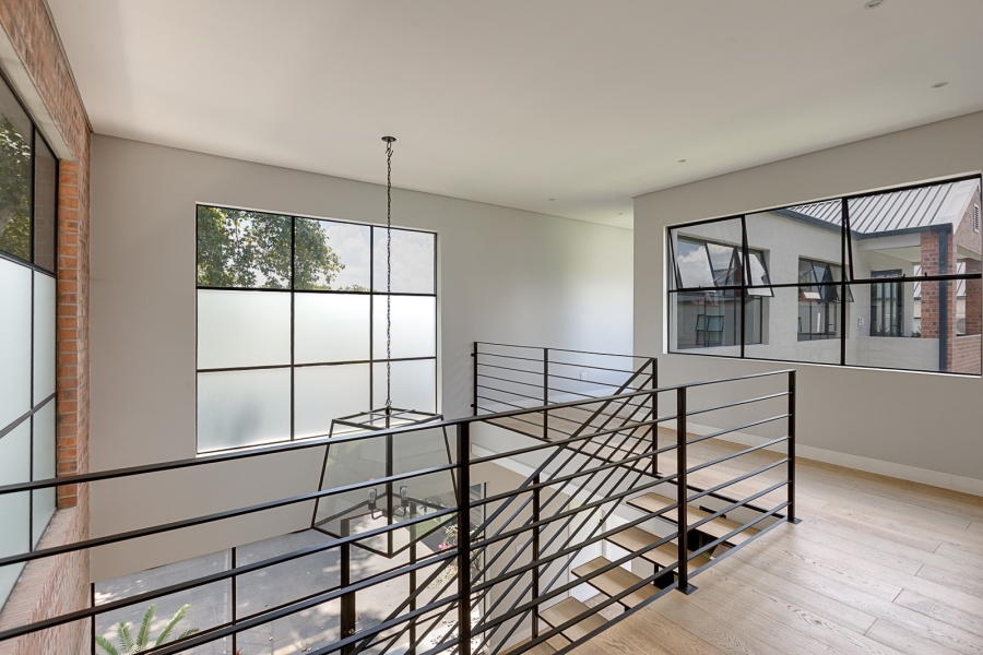 5 Bedroom Property for Sale in Parktown North Gauteng