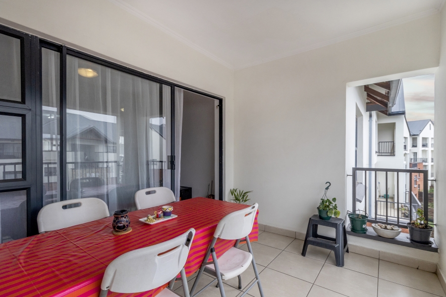 2 Bedroom Property for Sale in Greenstone Crest Gauteng