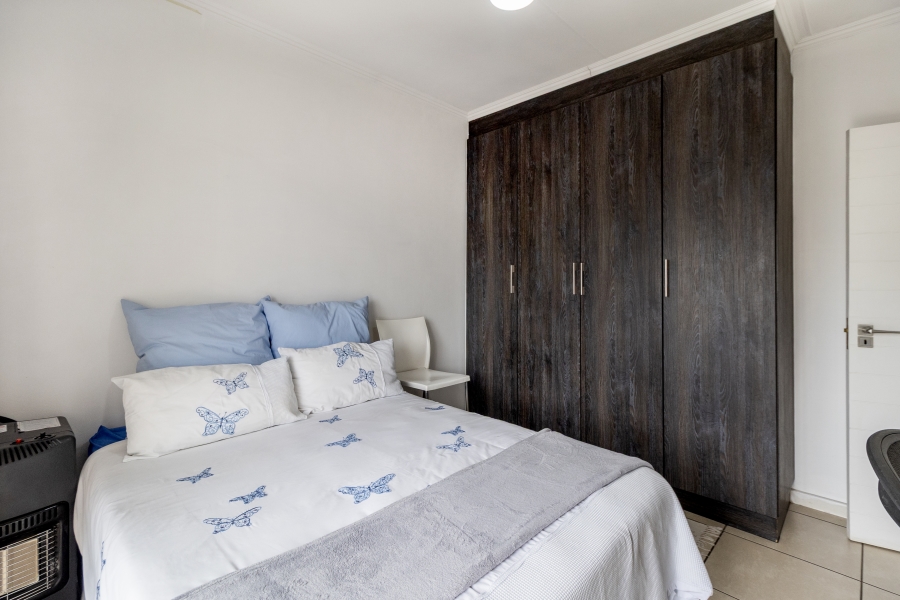 2 Bedroom Property for Sale in Greenstone Crest Gauteng