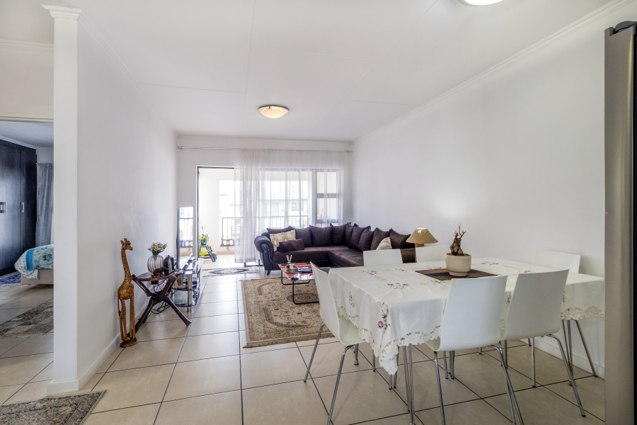 2 Bedroom Property for Sale in Greenstone Crest Gauteng