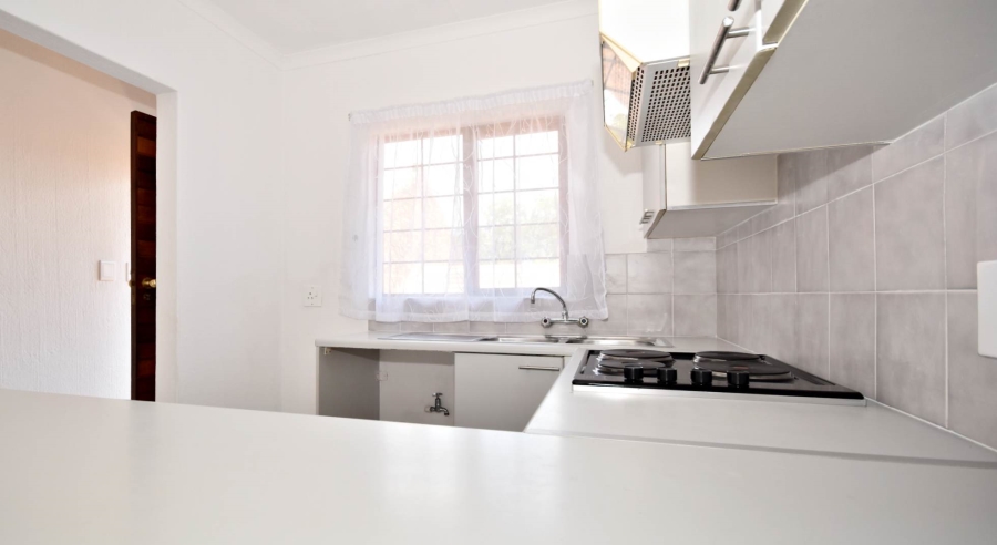 2 Bedroom Property for Sale in Bromhof Gauteng