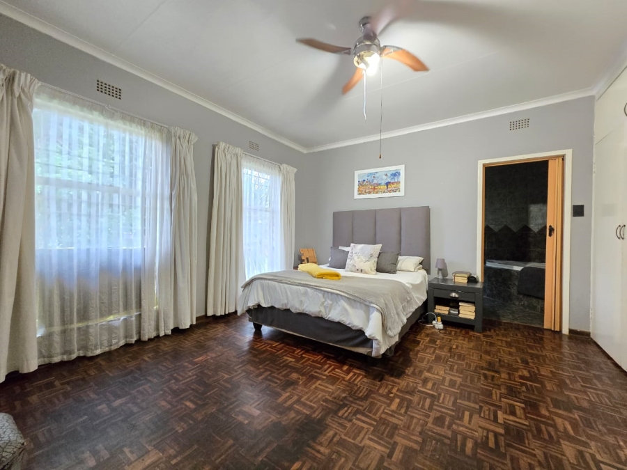 4 Bedroom Property for Sale in Helderkruin Gauteng