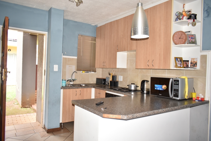 2 Bedroom Property for Sale in The Orchards Gauteng