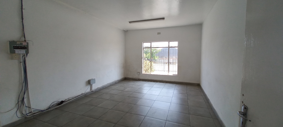 To Let commercial Property for Rent in Spartan Gauteng