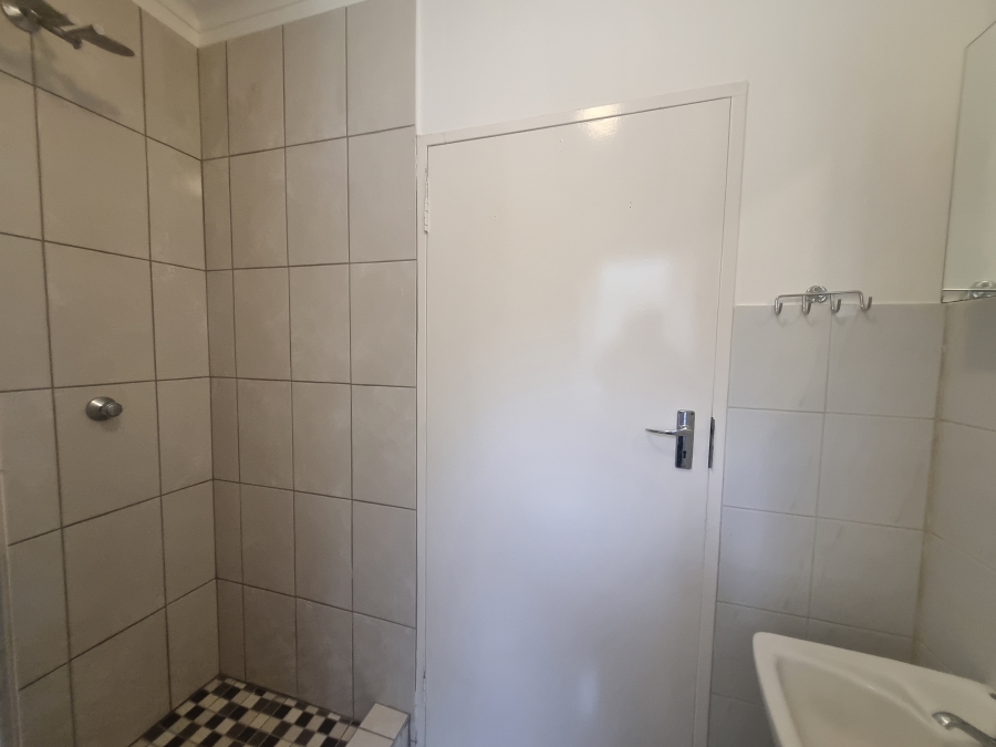 To Let 3 Bedroom Property for Rent in Sterrewag Gauteng