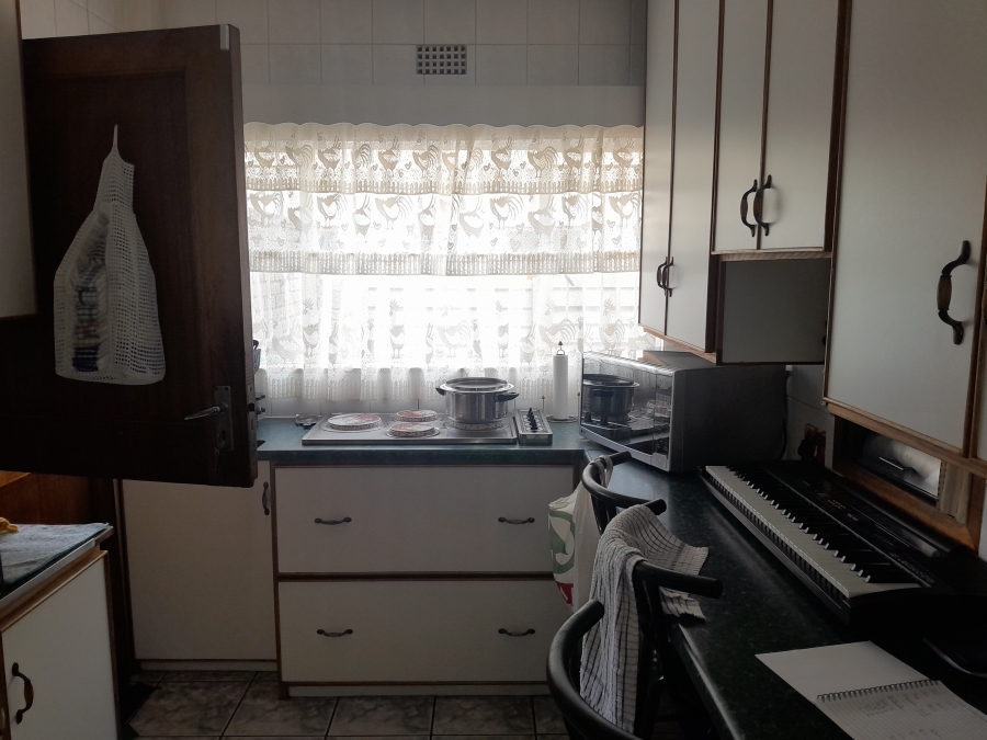 4 Bedroom Property for Sale in Eersterust Gauteng