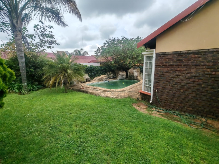 3 Bedroom Property for Sale in Rant En Dal Gauteng