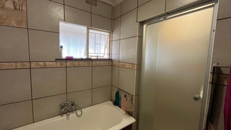 3 Bedroom Property for Sale in Glen Harvie Gauteng