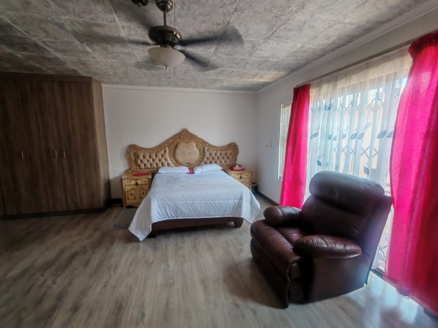 3 Bedroom Property for Sale in Wilgeheuwel Gauteng