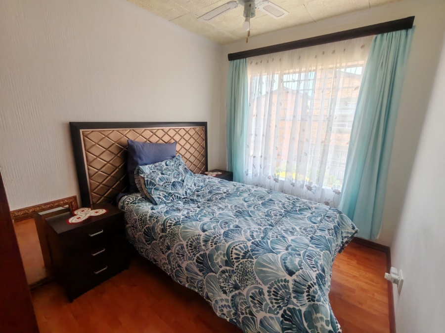 3 Bedroom Property for Sale in Wilgeheuwel Gauteng