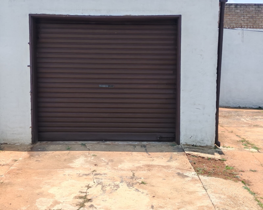 3 Bedroom Property for Sale in Albertskroon Gauteng