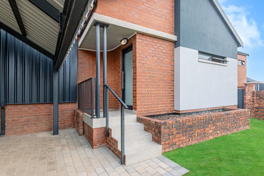 3 Bedroom Property for Sale in North Riding Gauteng