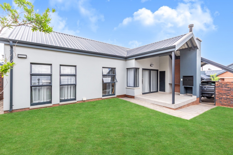 3 Bedroom Property for Sale in North Riding Gauteng