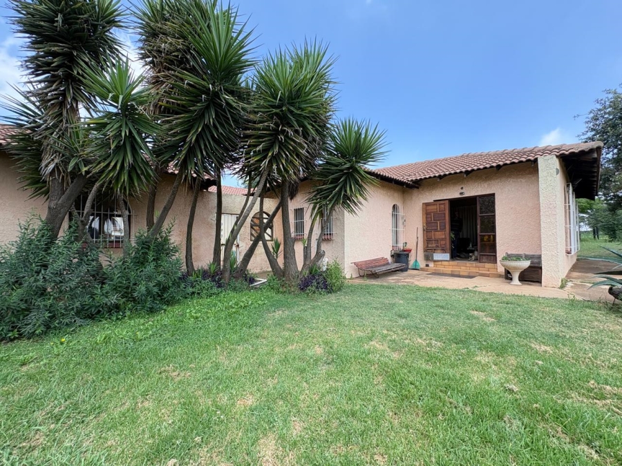 8 Bedroom Property for Sale in Rand Collieries Gauteng