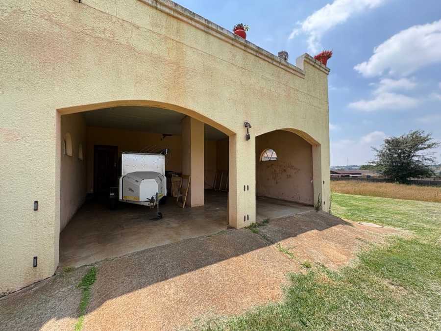 8 Bedroom Property for Sale in Rand Collieries Gauteng