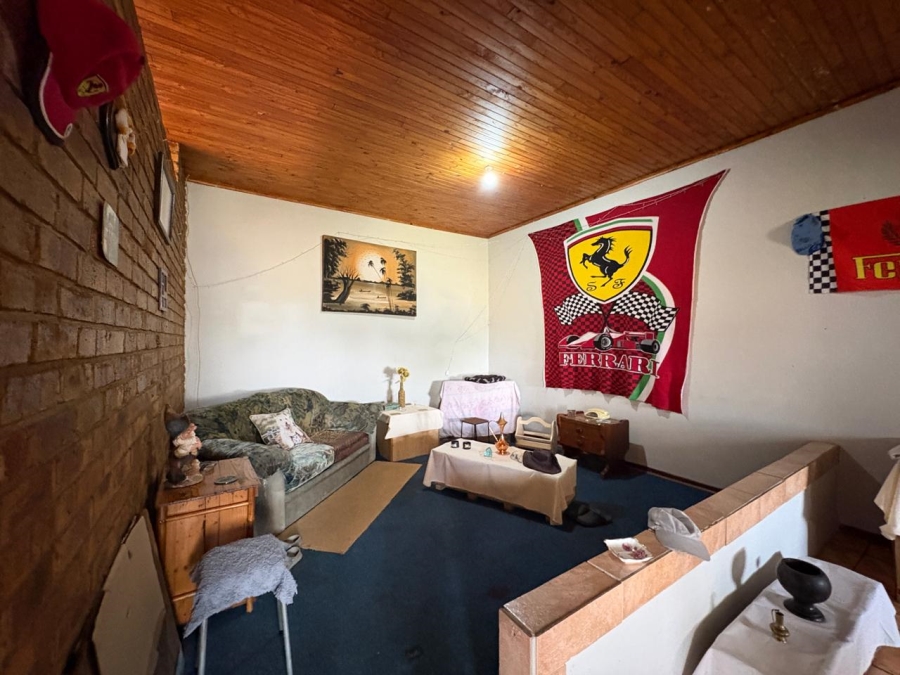 8 Bedroom Property for Sale in Rand Collieries Gauteng