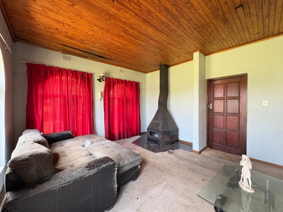 8 Bedroom Property for Sale in Rand Collieries Gauteng