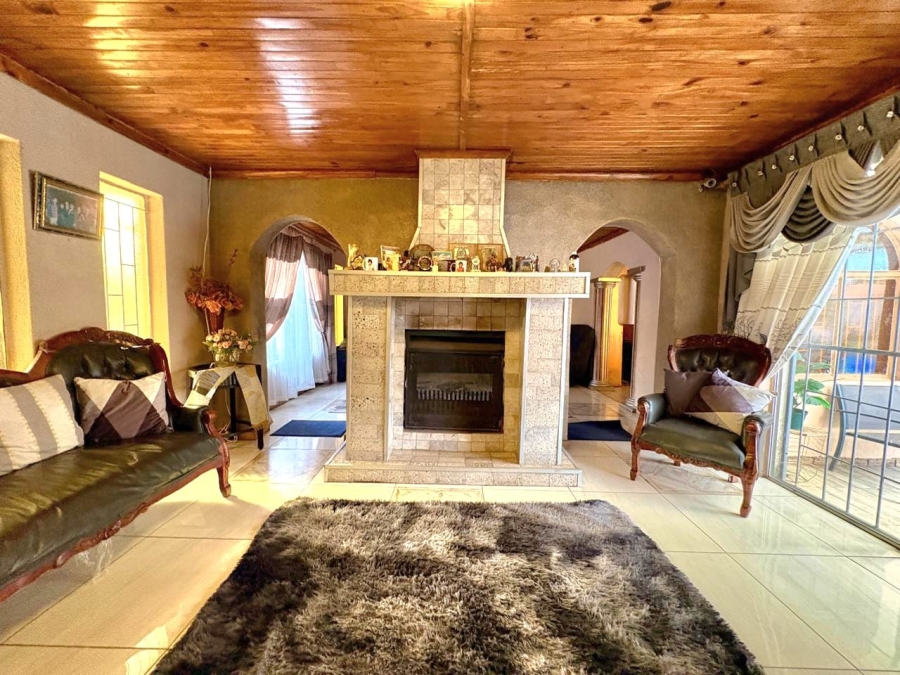 4 Bedroom Property for Sale in Dalpark Gauteng