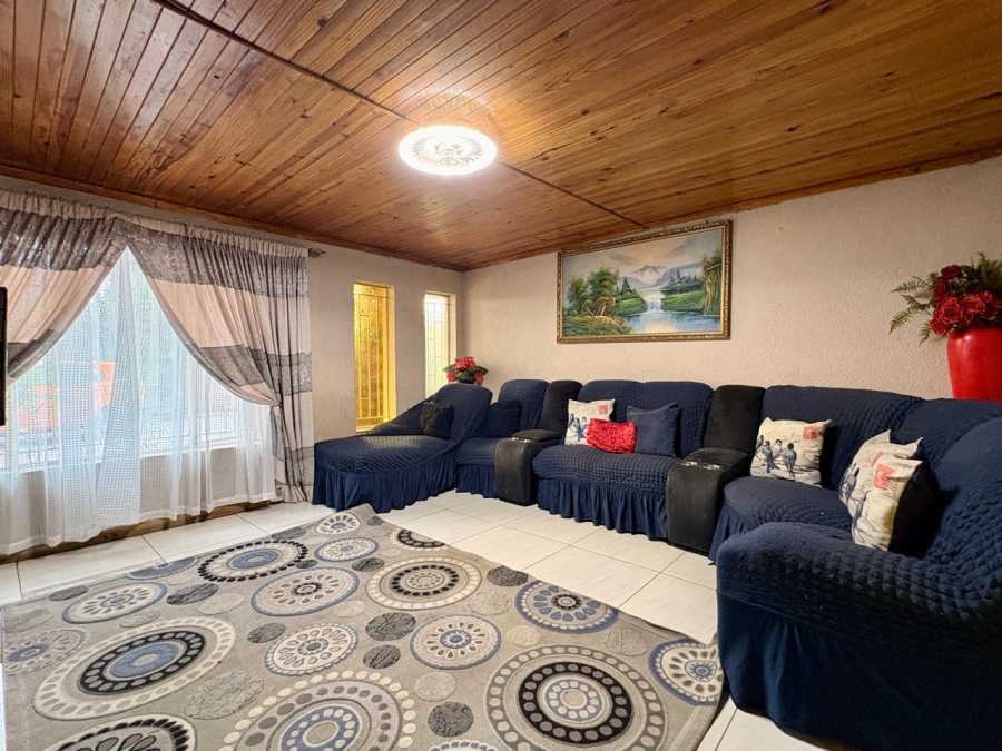 4 Bedroom Property for Sale in Dalpark Gauteng