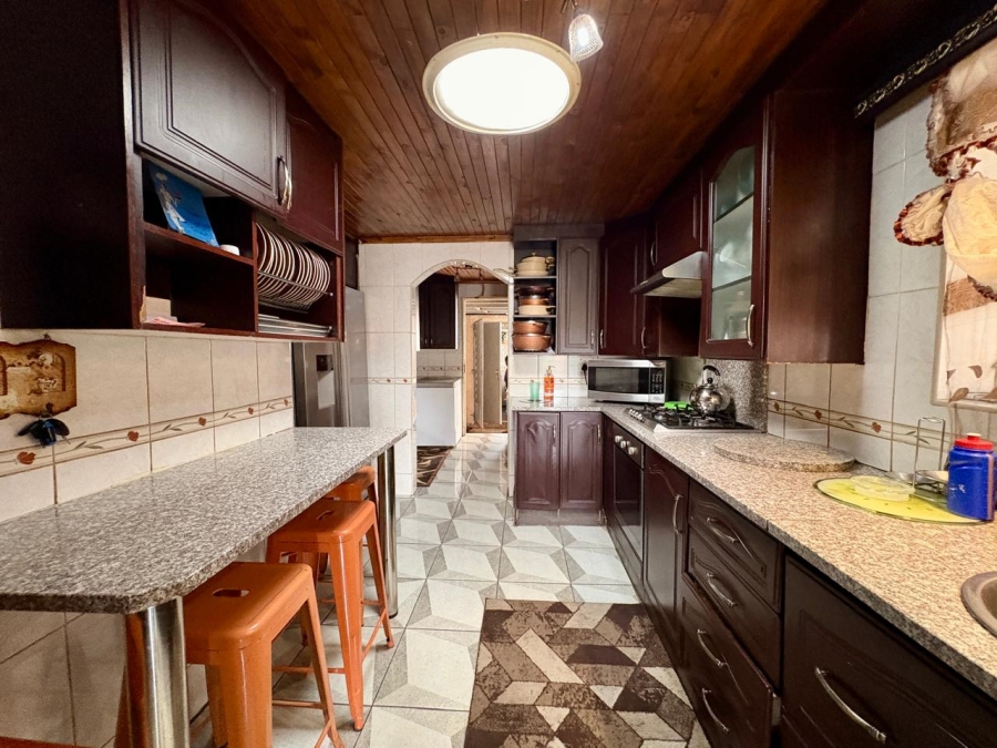 4 Bedroom Property for Sale in Dalpark Gauteng