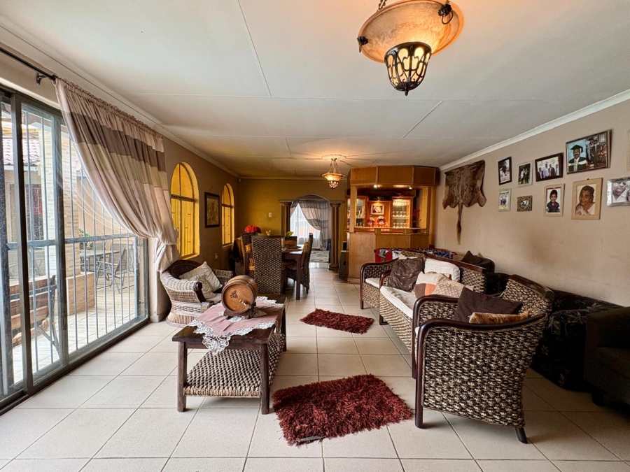 4 Bedroom Property for Sale in Dalpark Gauteng