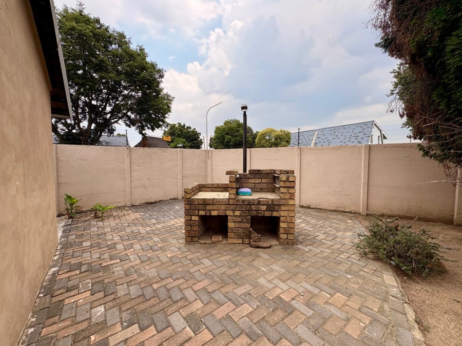 4 Bedroom Property for Sale in Dalpark Gauteng