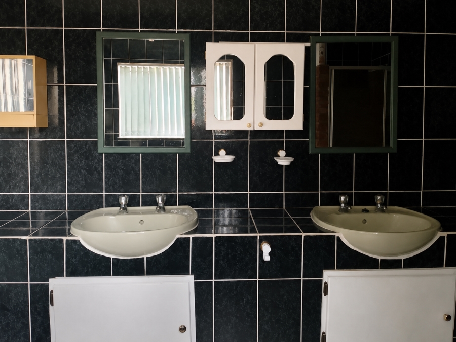 6 Bedroom Property for Sale in Van Dyk Park Gauteng