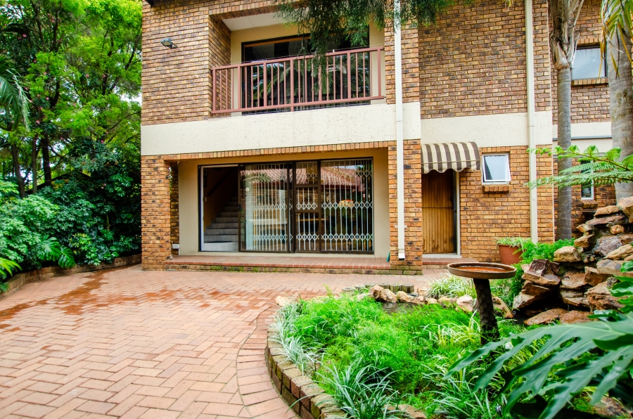 4 Bedroom Property for Sale in Sunward Park Gauteng