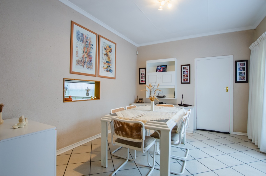 4 Bedroom Property for Sale in Sunward Park Gauteng