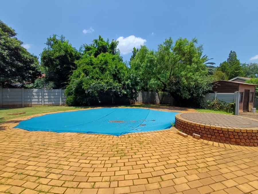 3 Bedroom Property for Sale in Flora Gardens Gauteng