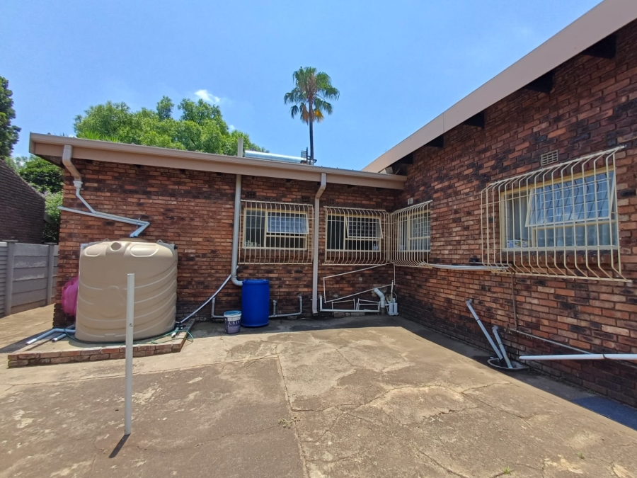 3 Bedroom Property for Sale in Flora Gardens Gauteng