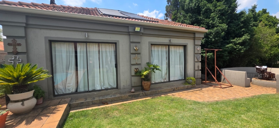 5 Bedroom Property for Sale in Vanderbijlpark SW 5 Gauteng