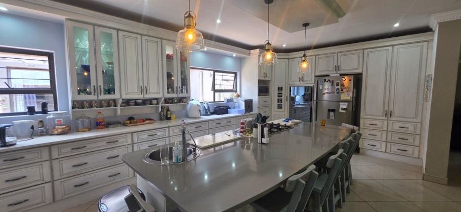 5 Bedroom Property for Sale in Vanderbijlpark SW 5 Gauteng