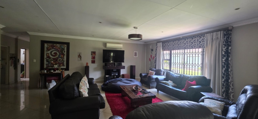 5 Bedroom Property for Sale in Vanderbijlpark SW 5 Gauteng