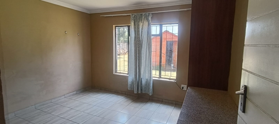9 Bedroom Property for Sale in Bedworth Park Gauteng